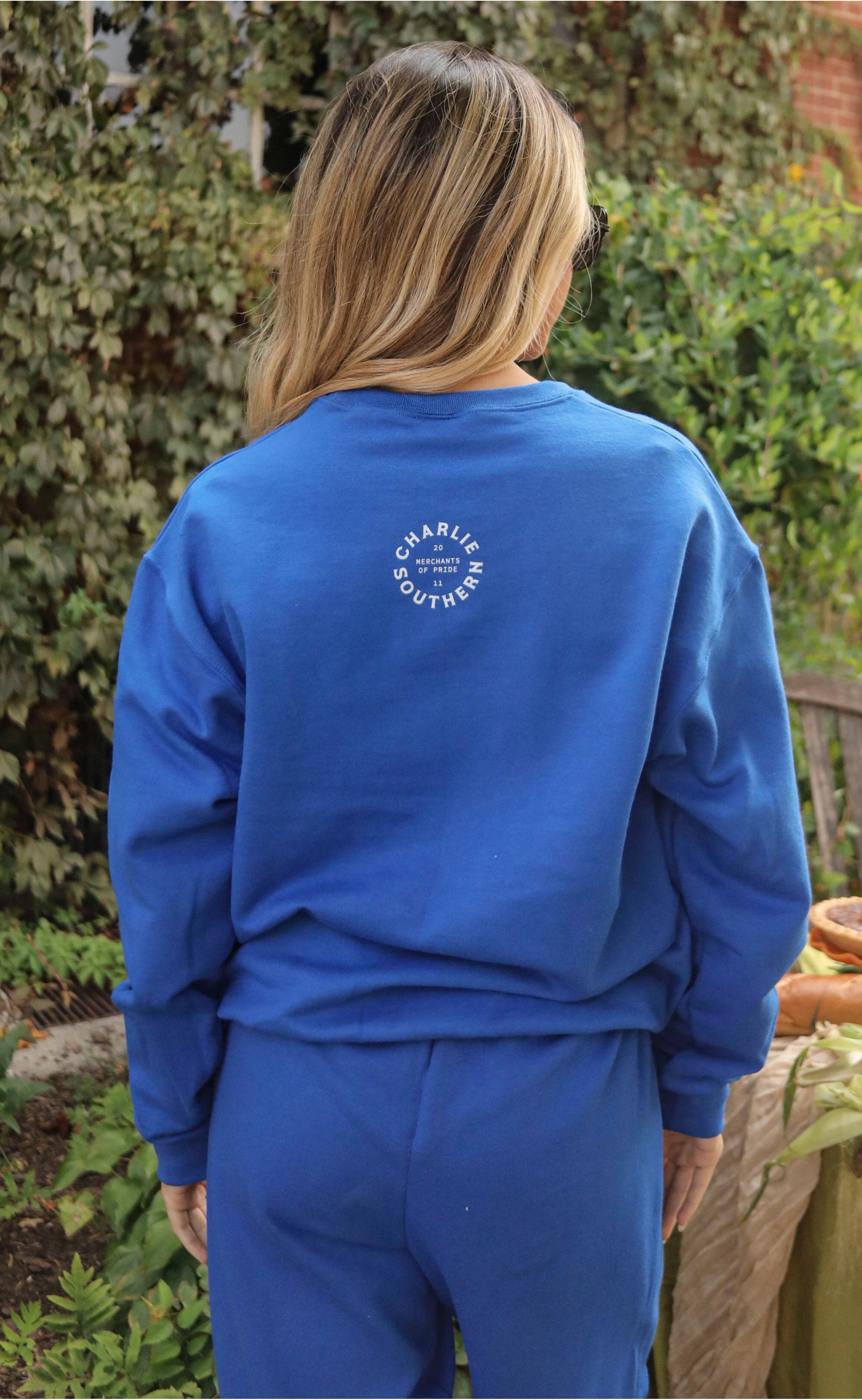 Relax in Style with the Royal Couch Club Sweatshirt – Casual & Comfy Fit