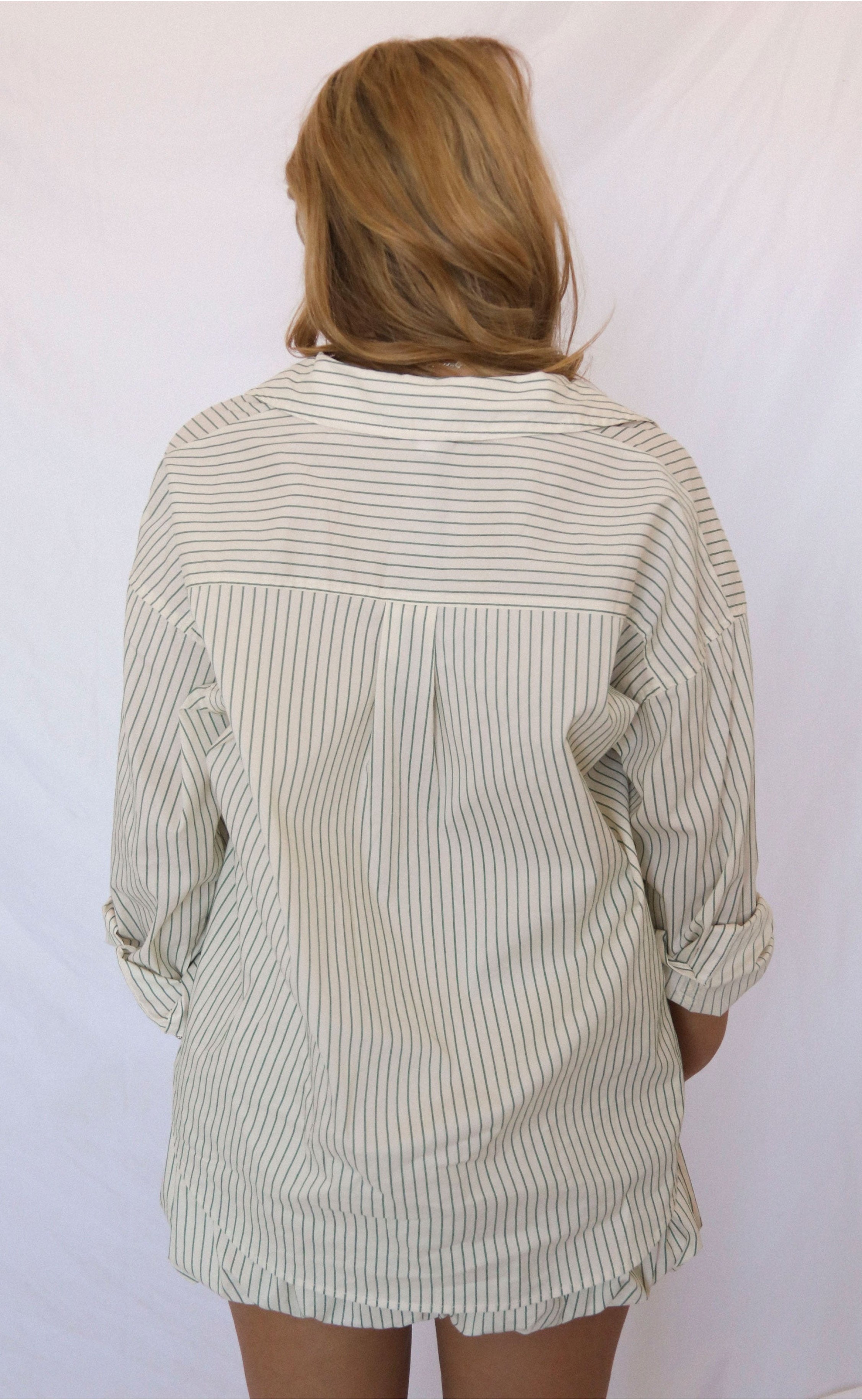 Green Noise Set – Stylish Matching Top and Bottom in Vibrant Green Shades