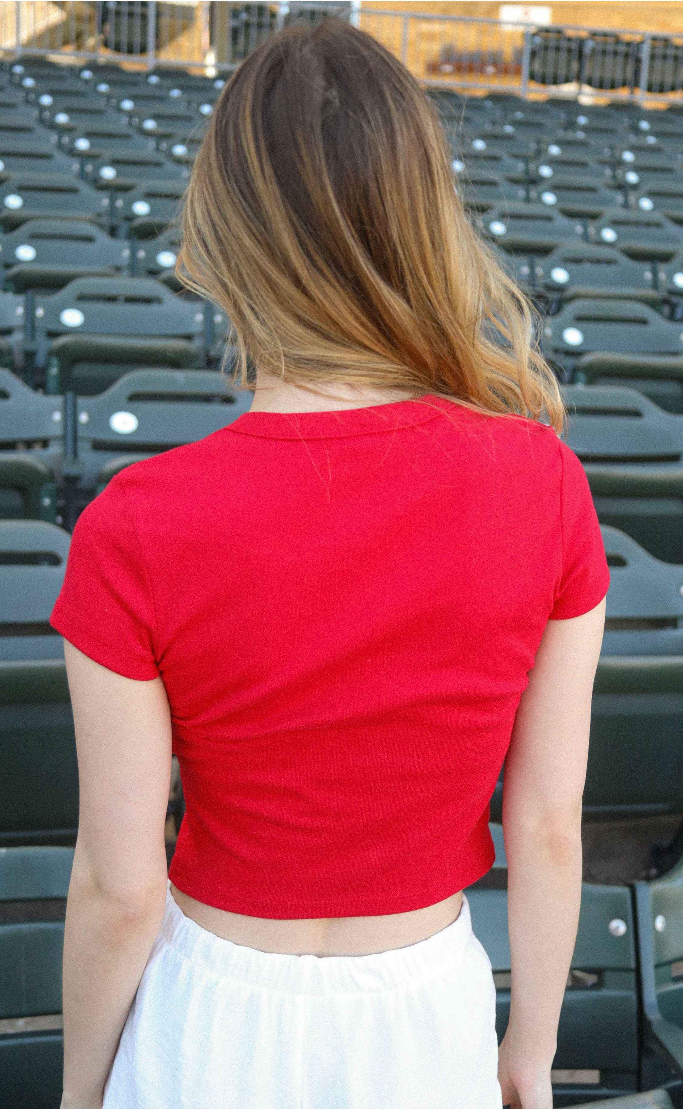 Hogs Baby Tee – Soft Grey Essential for Your Little Razorback Fan