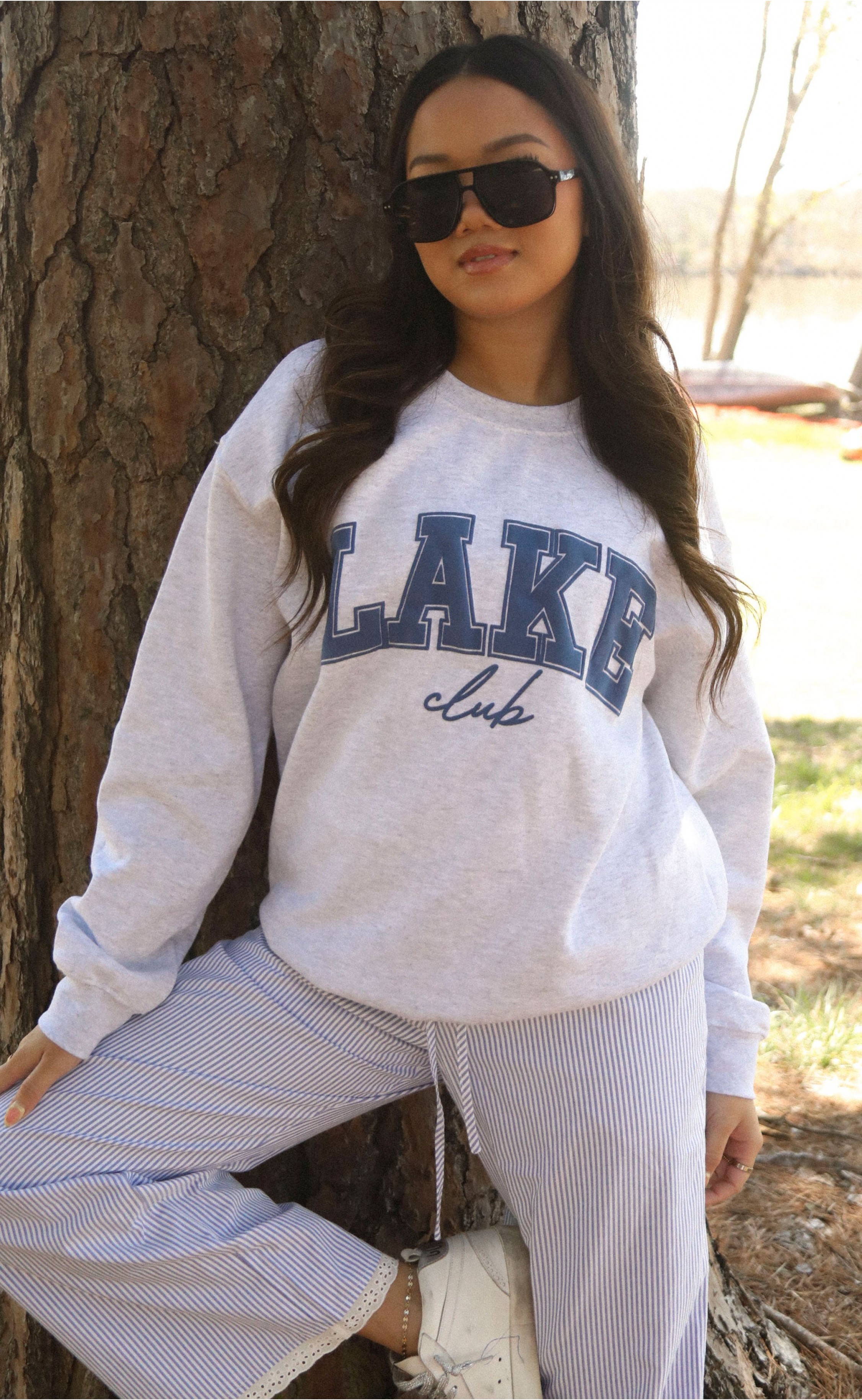 Lake Club Graphic Crewneck – Comfortable and Stylish for Weekend Getaways