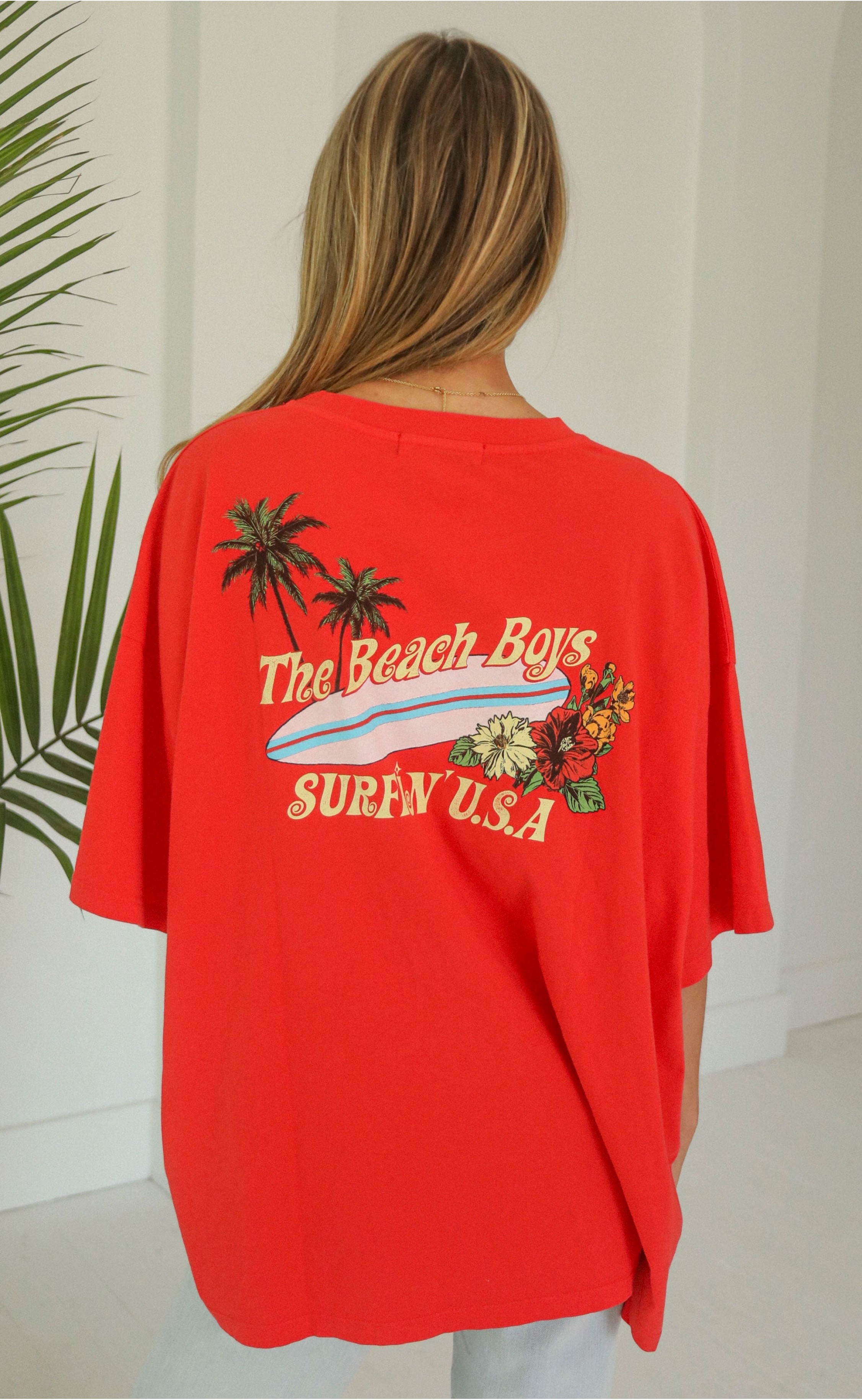 One Size, Endless Summer – The Beach Boys Surfin USA 1963 Tee for True Fans and Surf Lovers