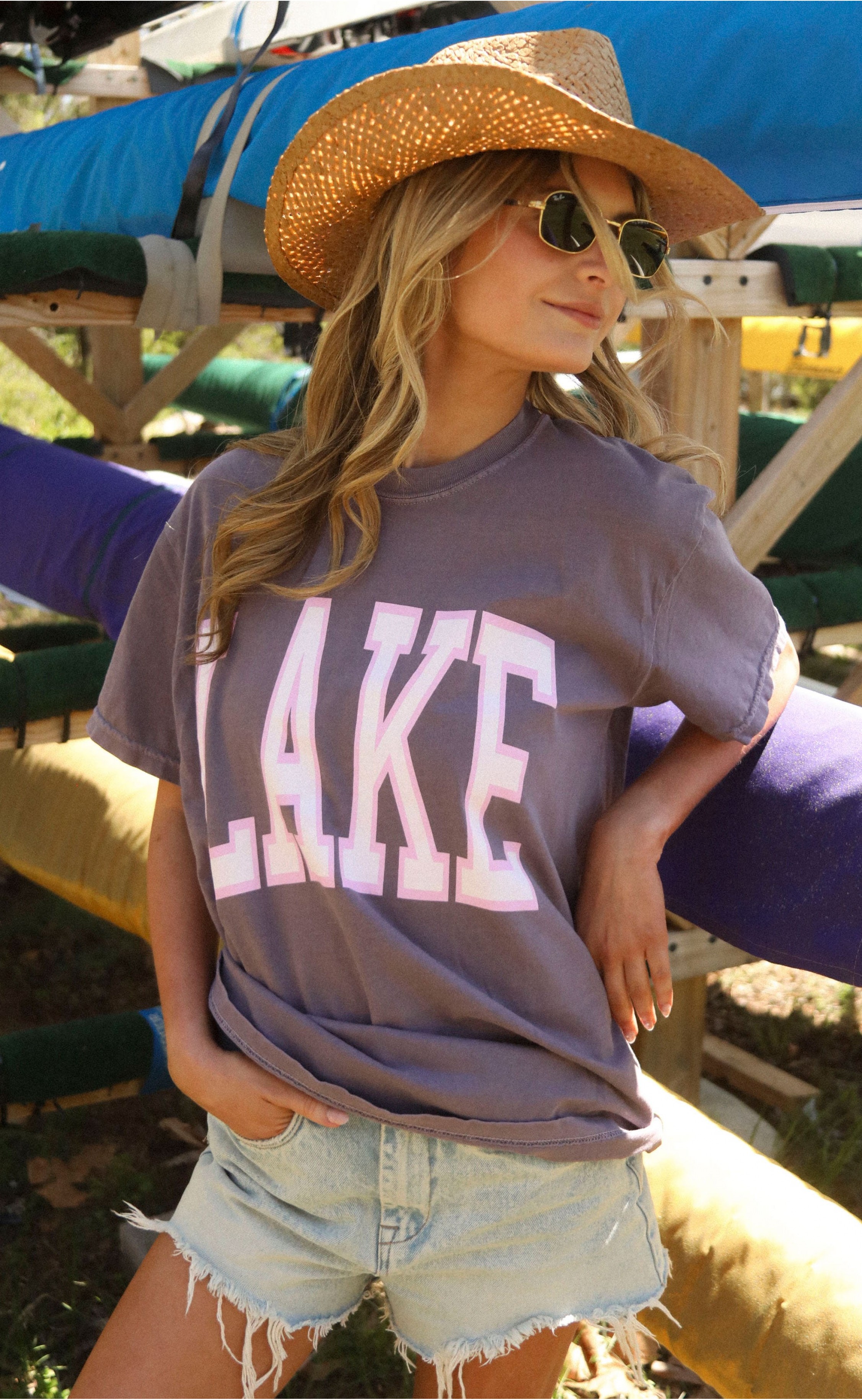 Classic Lake Purple Tee – Relaxed Fit with Nostalgic Outdoor Vibes