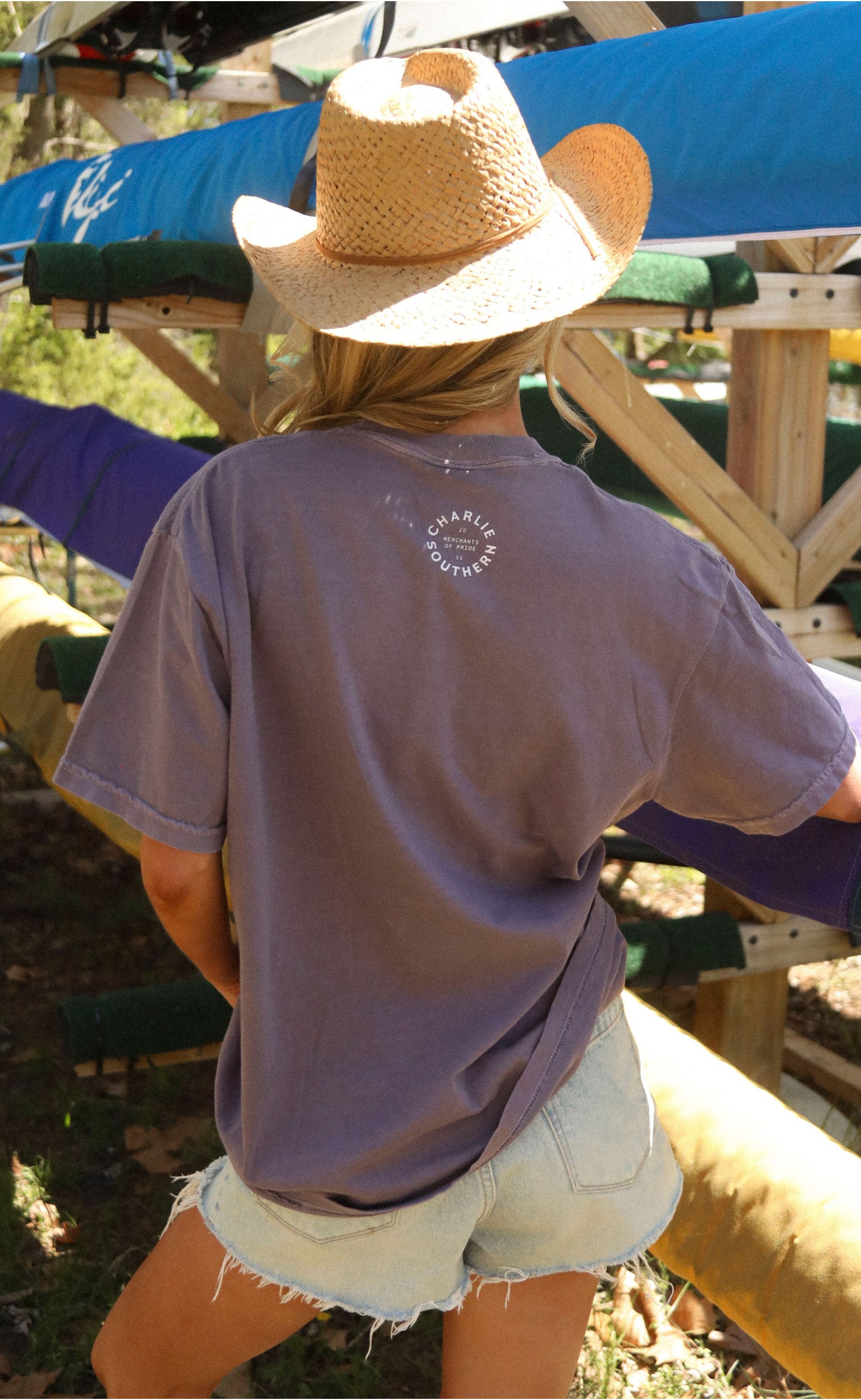 Classic Lake Purple Tee – Relaxed Fit with Nostalgic Outdoor Vibes