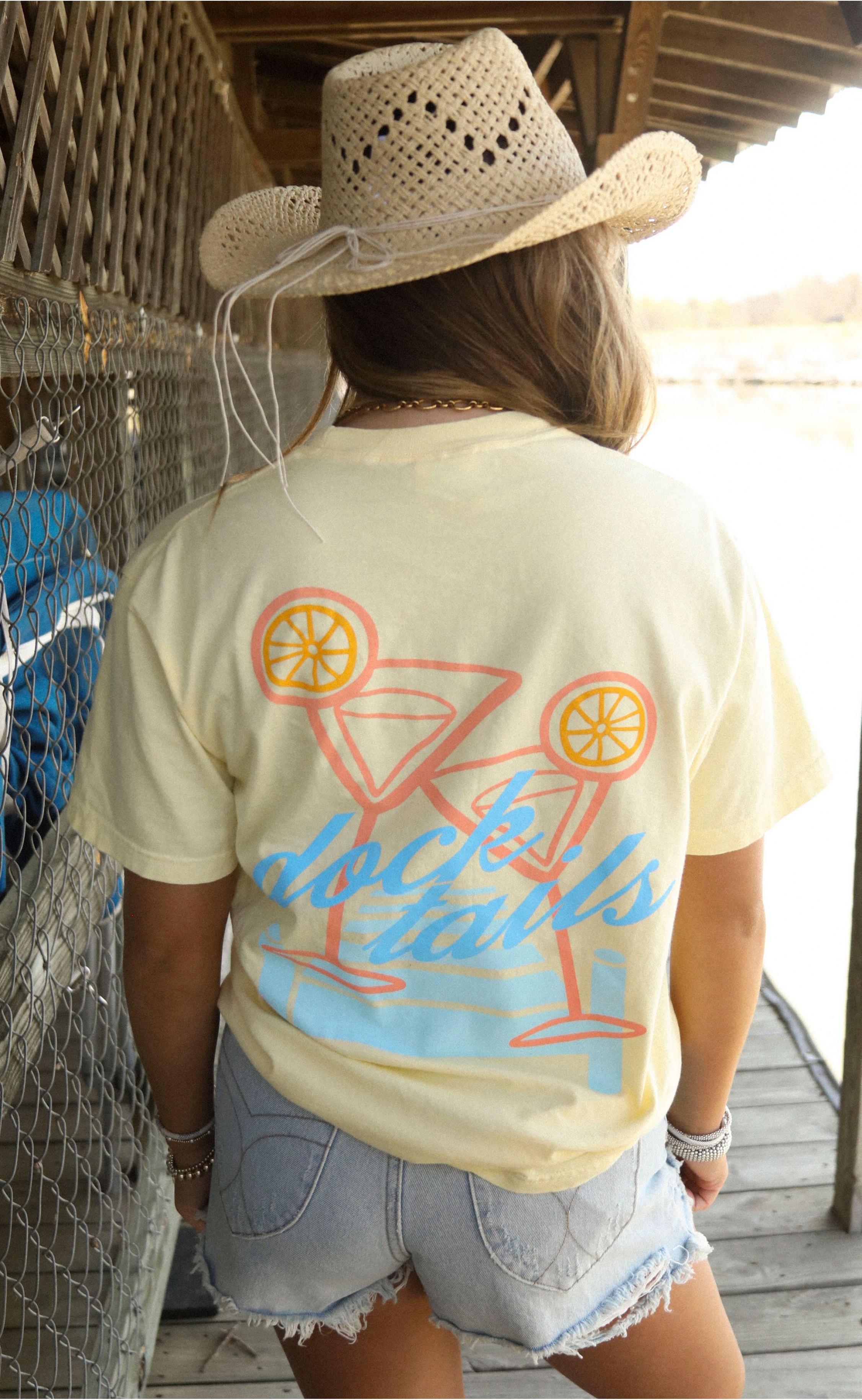 Docktails T-Shirt – Playful Design Ideal for Boat Trips and Beach Days