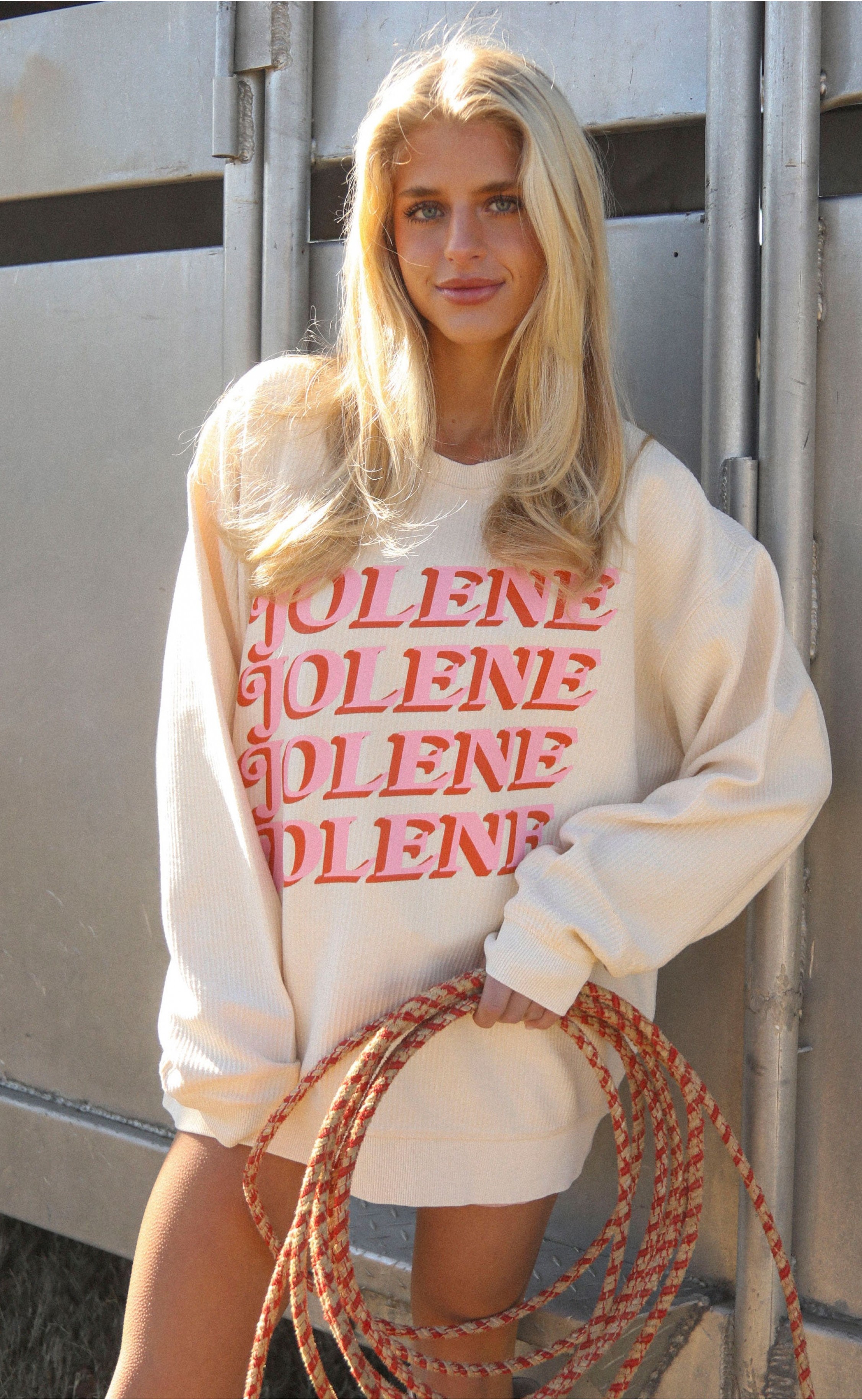 Jolene Corded Sweatshirt – Vintage-Inspired Comfort with a Modern Twist
